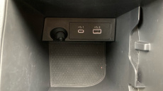 Nissan Qashqai 1.3 DiG-T MH N-Connecta 5dr Petrol Hatchback